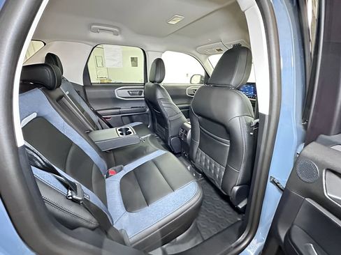 New 2025 Ford Bronco Sport Outer Banks w/ Sasquatch Outer Banks Package image 4