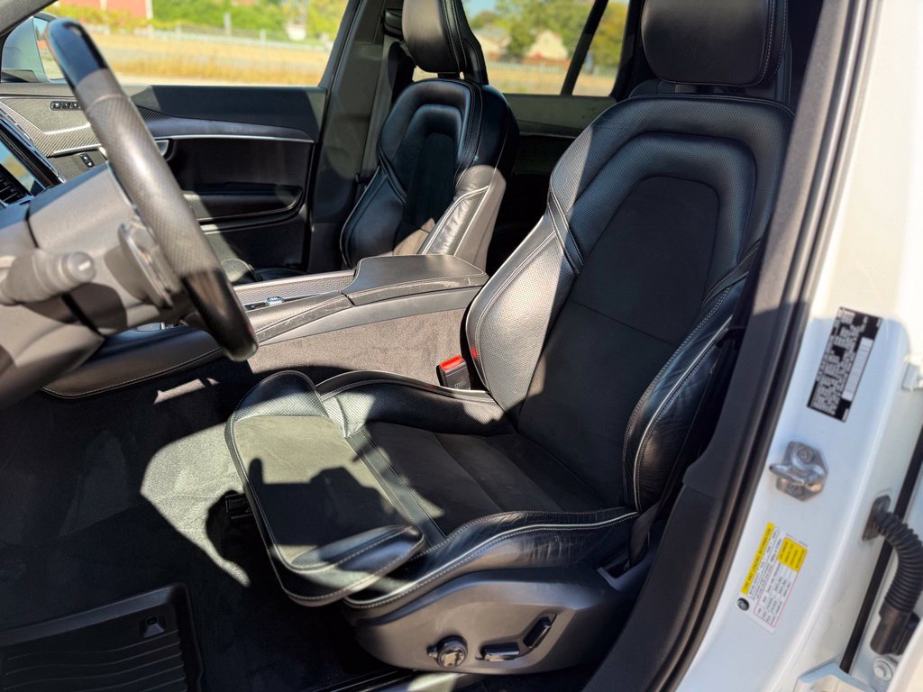 Used 2018 Volvo XC90 T6 R-Design w/ Convenience Package AWD/4WD image 26