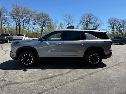 Used 2024 Chevrolet Traverse Z71 w/ Enhanced Driving Package AWD/4WD image 6