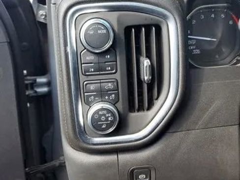 Used 2020 GMC Sierra 1500 AT4 w/ AT4 Premium Package image 17