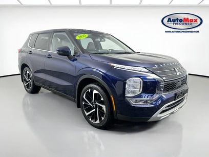 Used 2023 Mitsubishi Outlander SE
