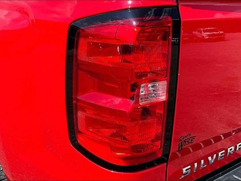 Used 2019 Chevrolet Silverado 1500 LT w/ All Star Edition AWD/4WD image 29