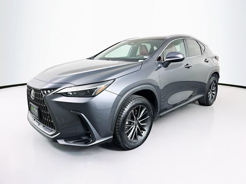 Used 2024 Lexus NX 250 FWD image 3