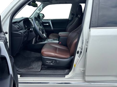 Used 2022 Toyota 4Runner Limited RWD image 14