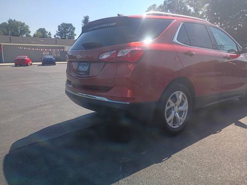 Used 2020 Chevrolet Equinox LT FWD image 5