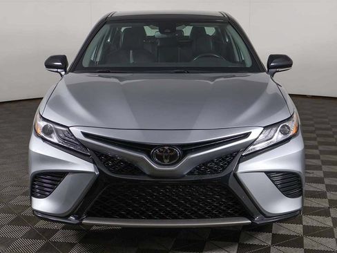 Used 2020 Toyota Camry XSE FWD image 11