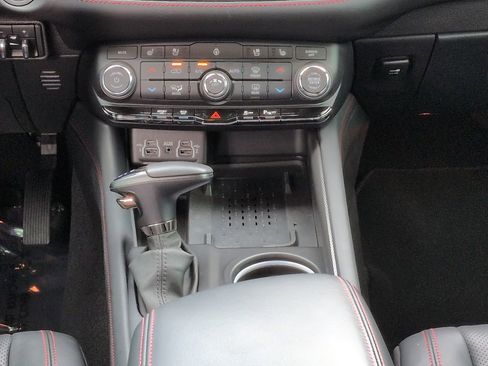 Certified 2025 Dodge Durango R/T AWD/4WD image 18