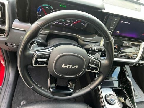 Used 2022 Kia Sorento SX w/ Panoramic Sunroof Package image 33