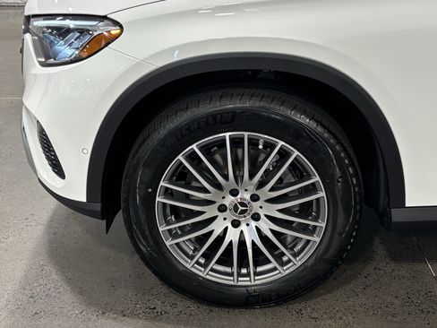 New 2027 Mercedes-Benz GLC 300 4MATIC image 10