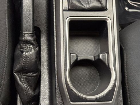 Used 2021 Toyota Tacoma TRD Off-Road AWD/4WD image 25