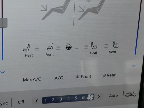 Used 2023 RAM 1500 Laramie image 30