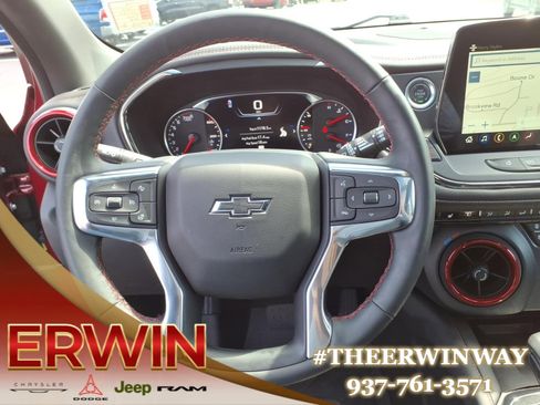 Used 2025 Chevrolet Blazer RS w/ LPO, Floor Liner Package FWD image 17