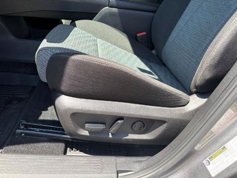 Certified 2023 Nissan Rogue SV image 15