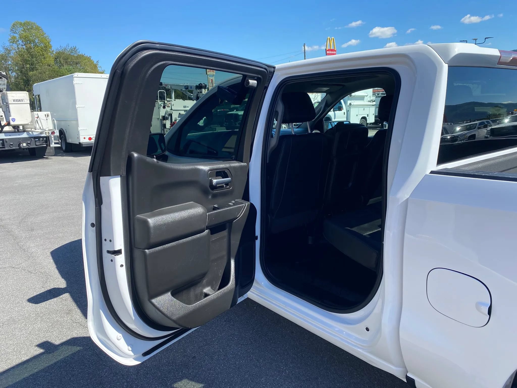 Used 2019 Chevrolet Silverado 1500 W/T w/ WT Fleet Convenience Package AWD/4WD image 21