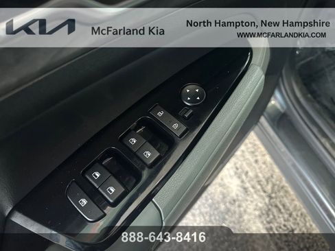 Used 2023 Kia Sportage X-Line w/ X-Line Premium Package AWD/4WD image 13