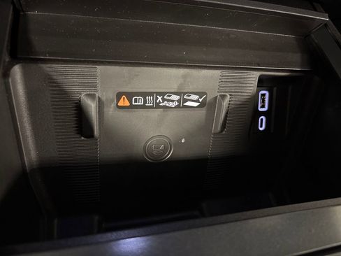 New 2026 GMC Hummer EV SUV AWD/4WD image 44