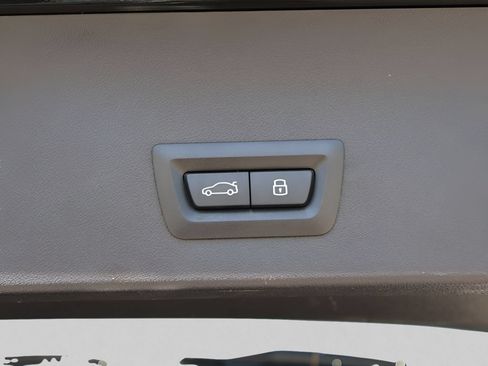 Used 2025 BMW X3 xDrive30i AWD/4WD image 18