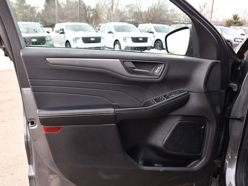 Used 2023 Ford Escape Active image 22
