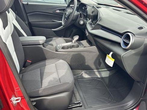 New 2026 Chevrolet Trax LS w/ LS Convenience Package image 20