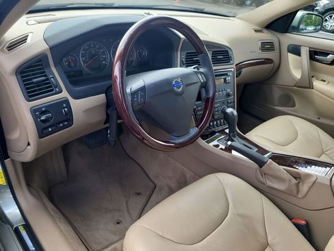 Used 2006 Volvo S60 2.5T FWD image 16