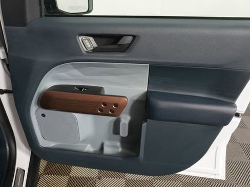 Certified 2024 Ford Maverick Lariat image 27