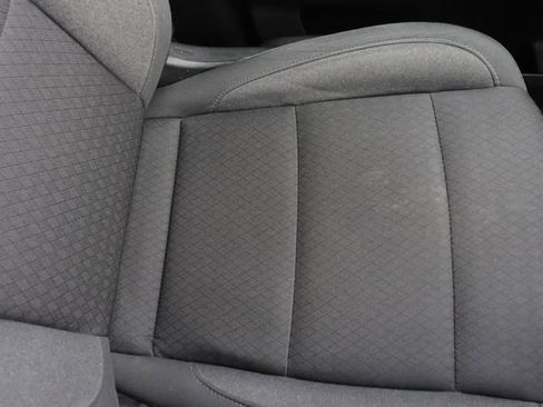 Used 2023 Chevrolet Silverado 1500 LT image 47