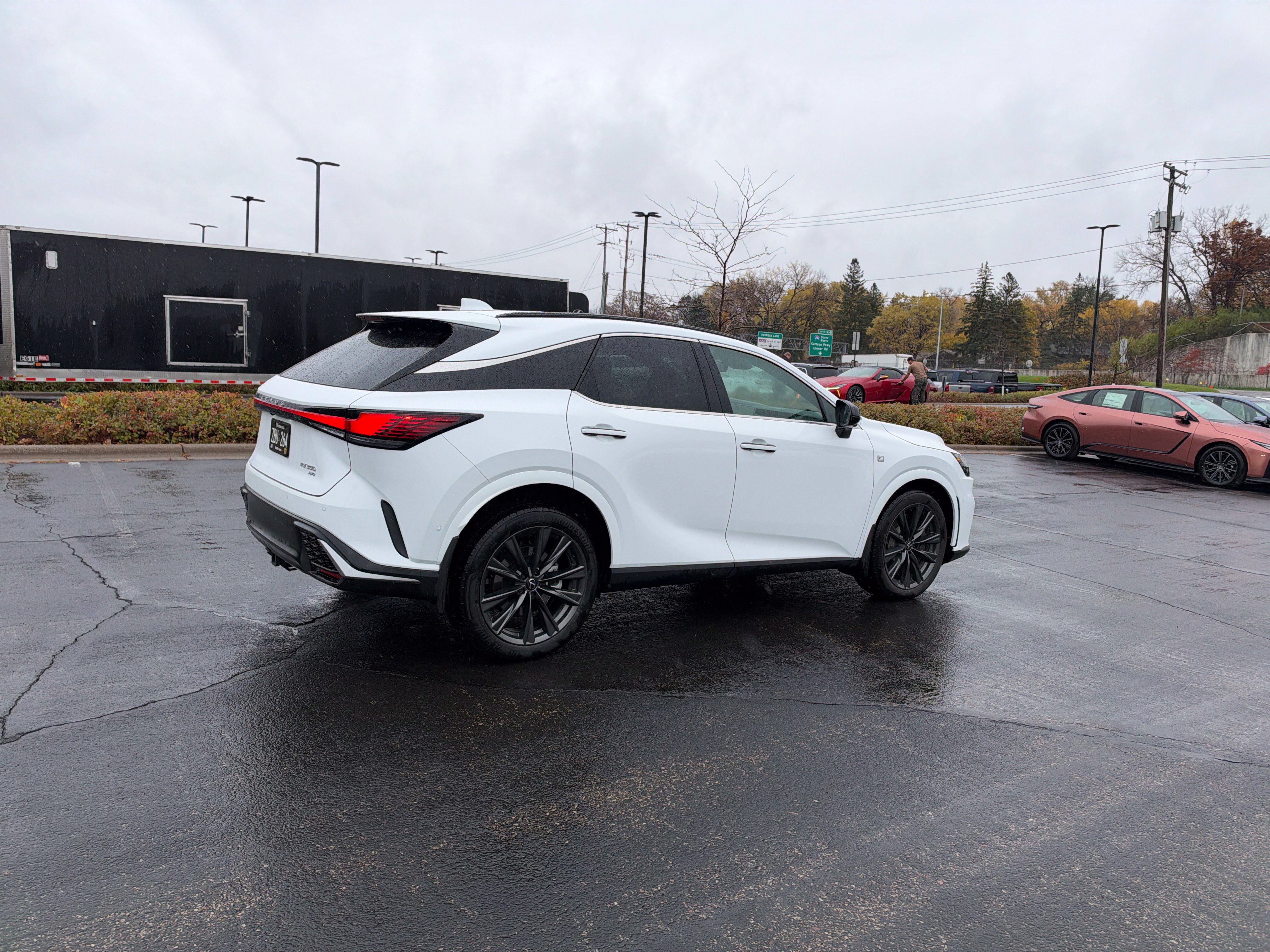 Used 2024 Lexus RX 350 F Sport w/ Convenience Package AWD/4WD image 24