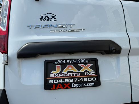 Used 2016 Ford Transit Connect XLT image 6