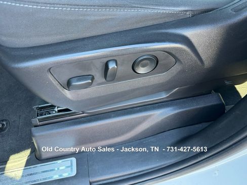 Used 2023 Chevrolet Silverado 1500 LT Trail Boss image 32