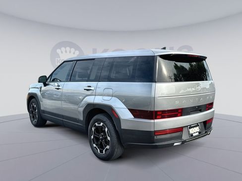 Used 2024 Hyundai Santa Fe SE image 4