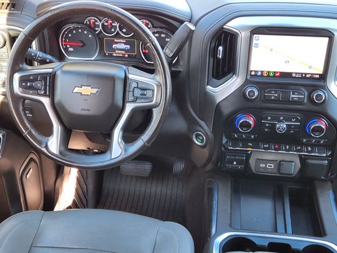 Used 2021 Chevrolet Silverado 2500 LTZ w/ LTZ Texas Edition image 27