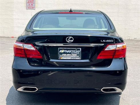 Used 2011 Lexus LS 460 w/ Comfort Pkg RWD image 6