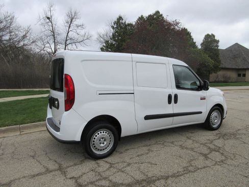 Used 2022 RAM ProMaster City Tradesman w/ Window Group 04 image 9