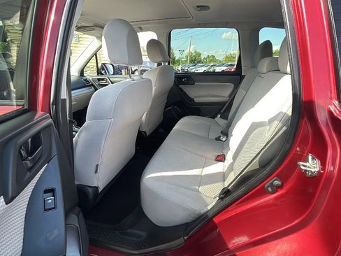 Used 2018 Subaru Forester 2.5i Premium AWD/4WD image 21