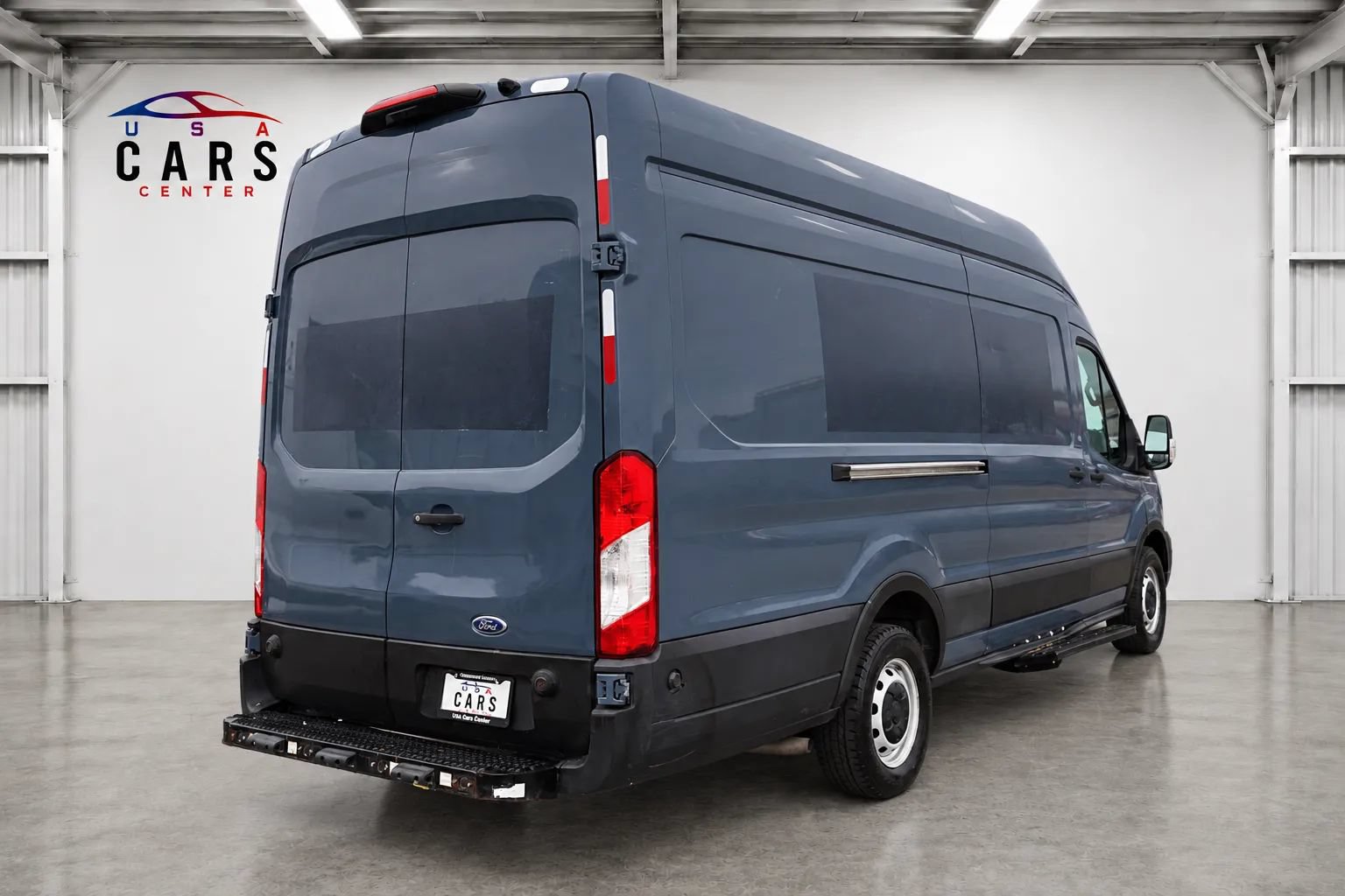 Used 2020 Ford Transit 250 148 High Roof Extended RWD image 10