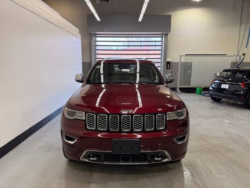 Used 2021 Jeep Grand Cherokee Overland AWD/4WD image 8