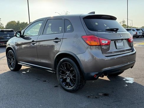 Used 2017 Mitsubishi Outlander Sport ES AWD/4WD image 8
