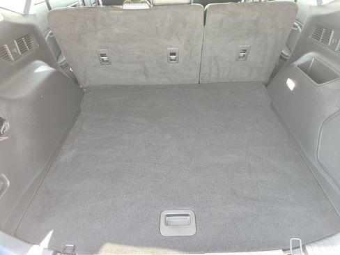 Used 2019 Ford Edge Titanium FWD image 25