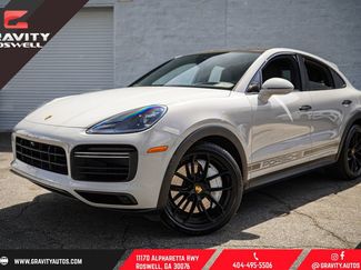 Used 2022 Porsche Cayenne Turbo video 1