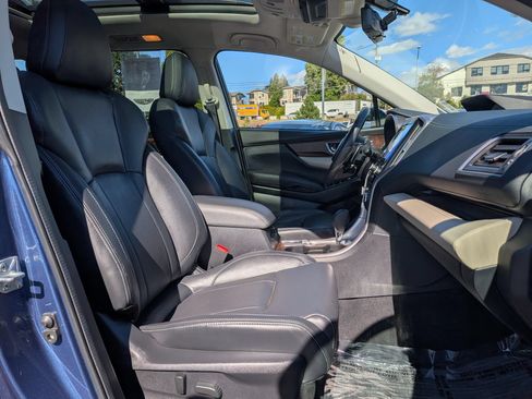 Used 2022 Subaru Ascent Touring AWD/4WD image 7