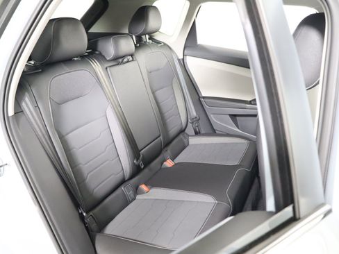 Used 2025 Volkswagen Taos SE image 48