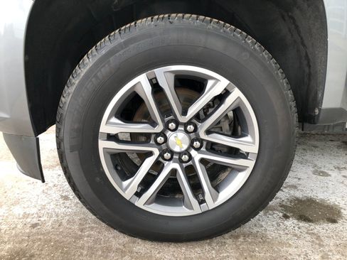 Certified 2021 Chevrolet Colorado W/T w/ Custom Special Edition image 4