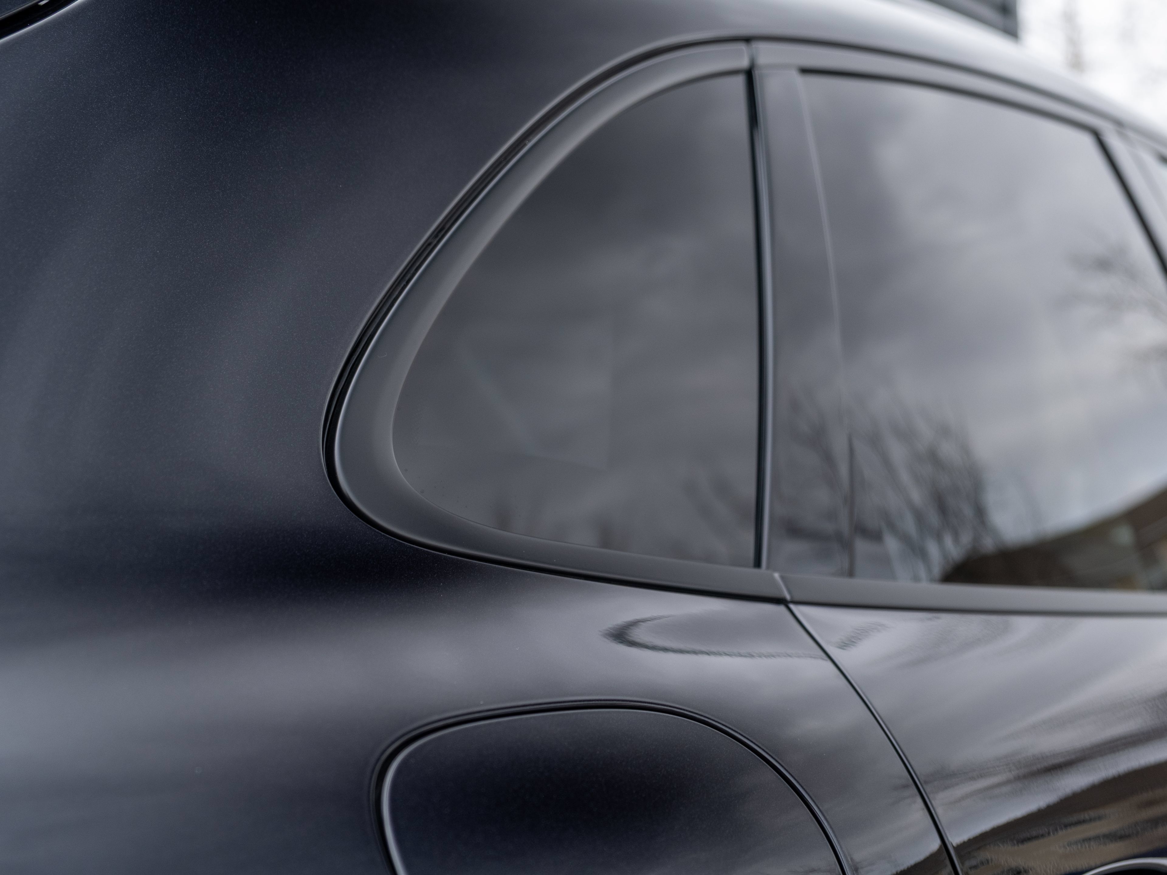 Certified 2026 Porsche Macan AWD/4WD image 19