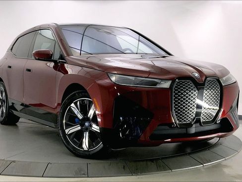 Certified 2022 BMW iX xDrive50 w/ Sport Package image 1