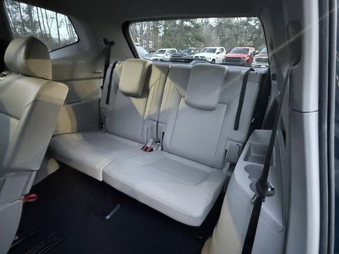 Used 2021 Volkswagen Atlas SE image 26