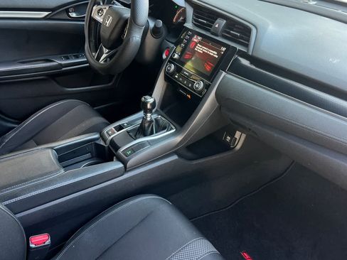 Used 2020 Honda Civic Sport image 17