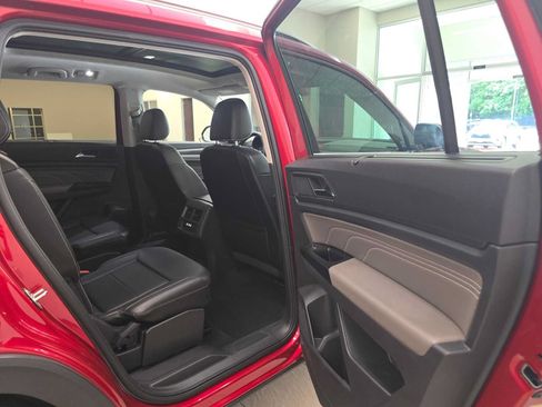 Used 2021 Volkswagen Atlas SEL R-Line AWD/4WD image 27