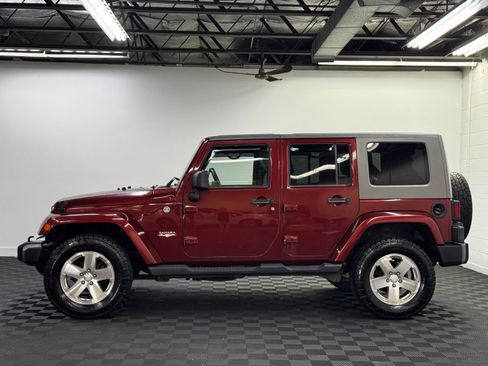 Used 2008 Jeep Wrangler Unlimited Sahara w/ Trailer Tow Group AWD/4WD image 3