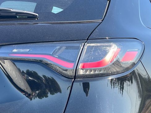Used 2024 Honda HR-V EX-L image 16
