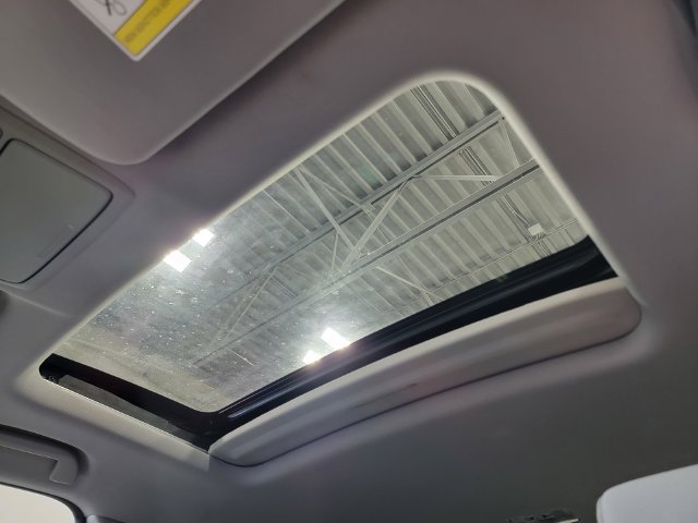 Used 2017 Honda CR-V EX image 30